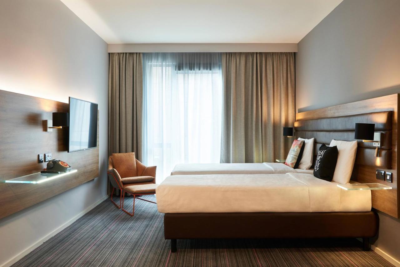 Moxy Dublin City Экстерьер фото