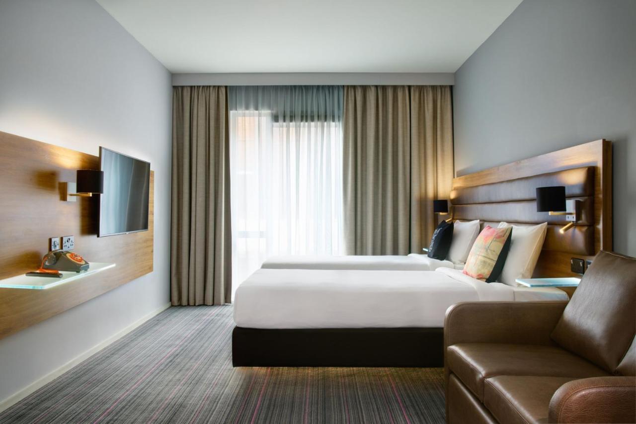 Moxy Dublin City Экстерьер фото