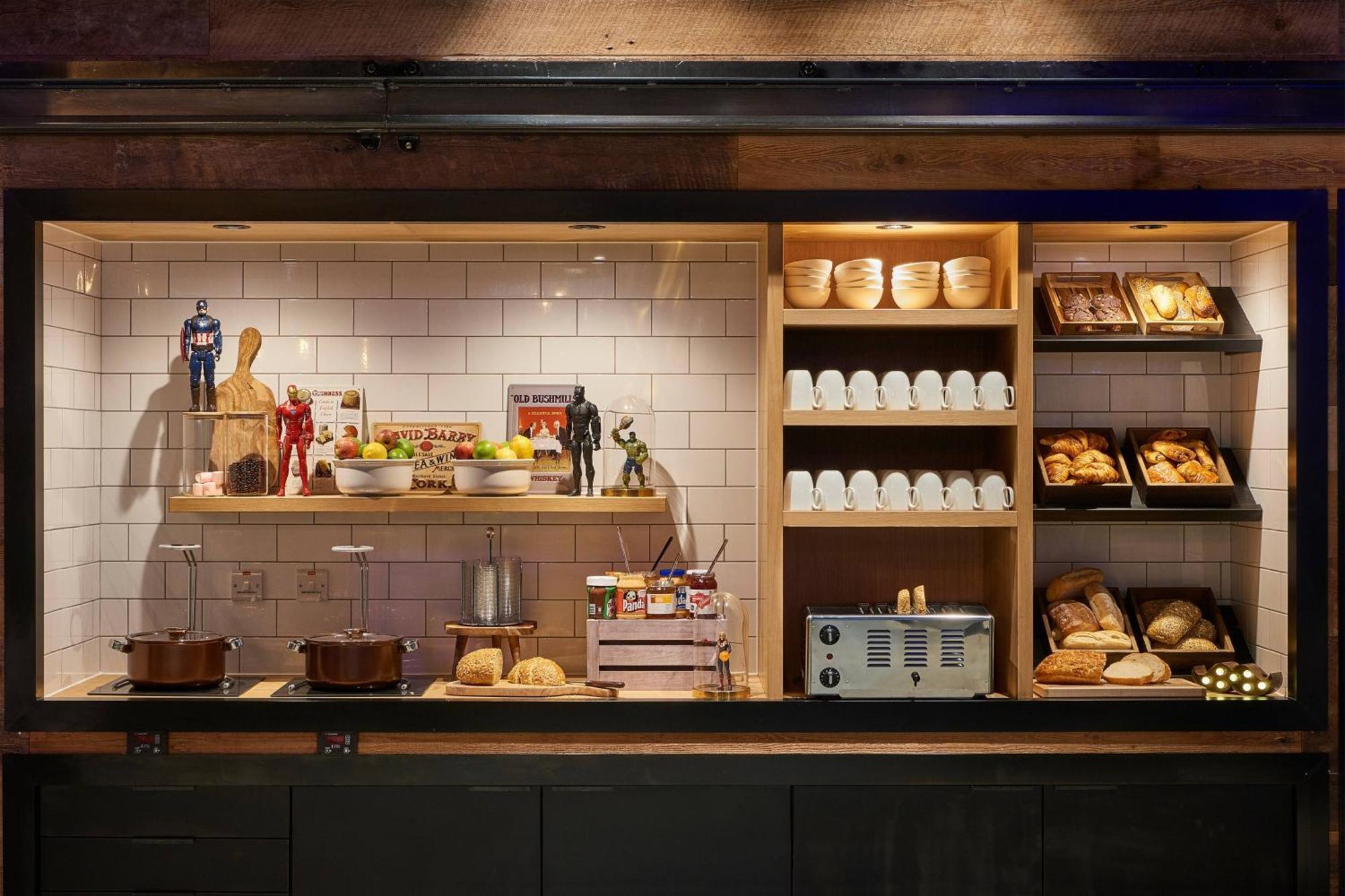 Moxy Dublin City Экстерьер фото