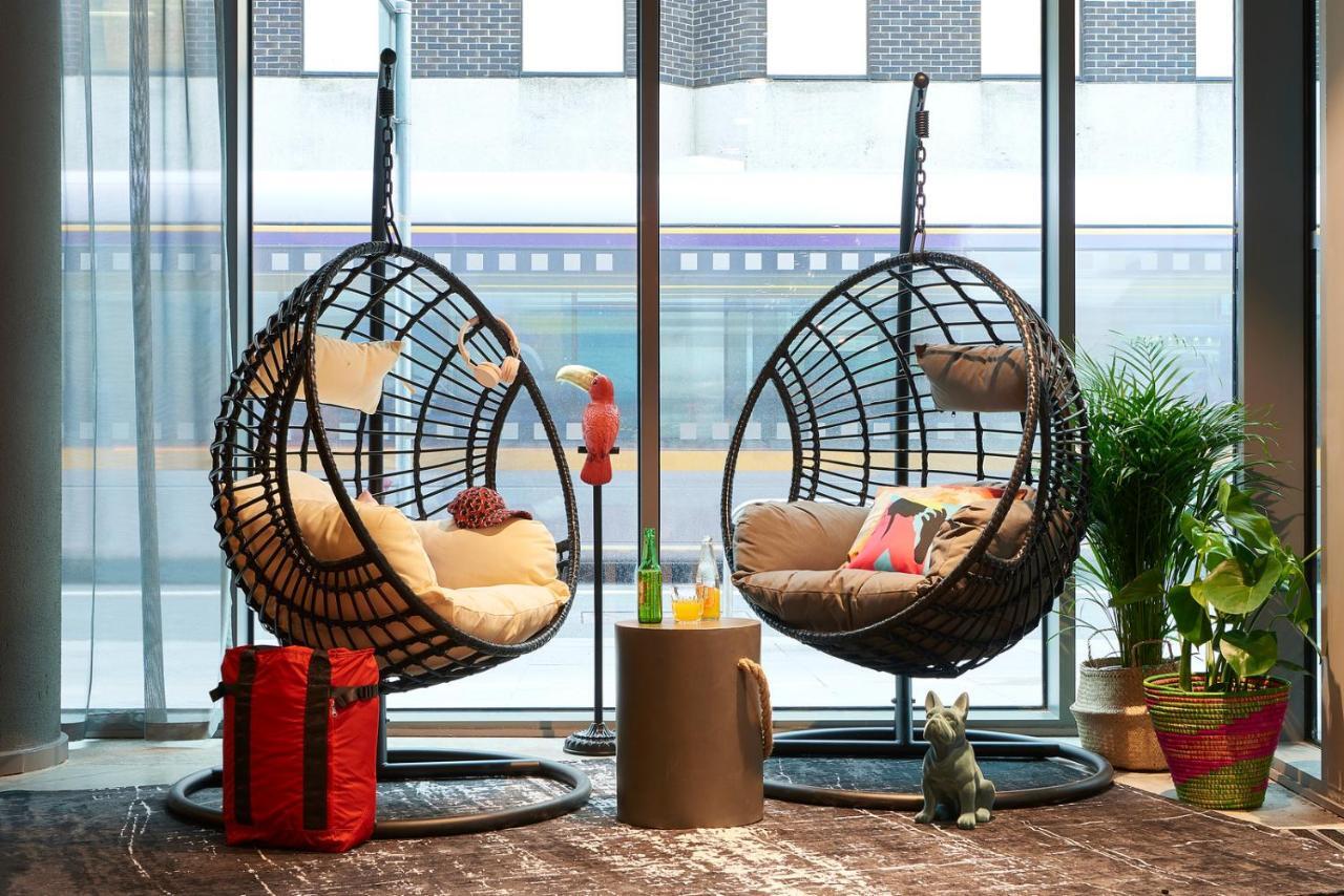 Moxy Dublin City Экстерьер фото