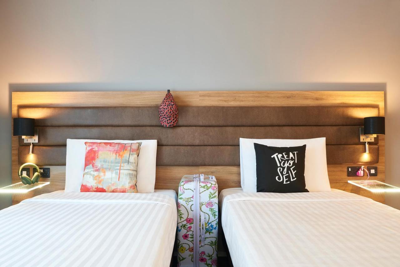 Moxy Dublin City Экстерьер фото