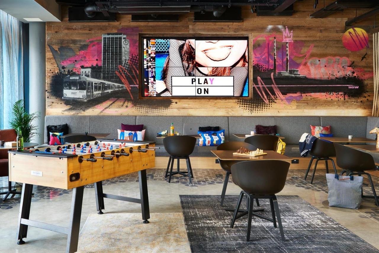 Moxy Dublin City Экстерьер фото
